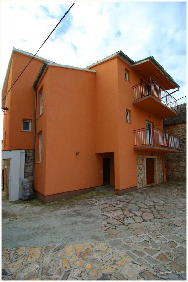 Apartments Zoro Primošten Buitenkant foto